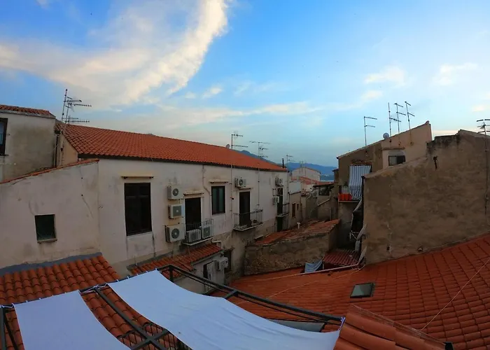 Appartement Gioeni 23 *